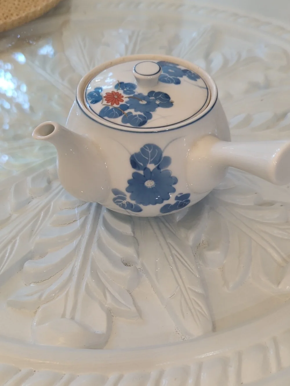 Saikai Pottery Japanese kyusu teapot